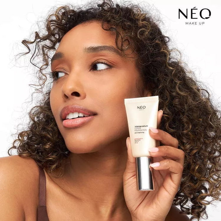 Cover Foundation: 05 GOLD
