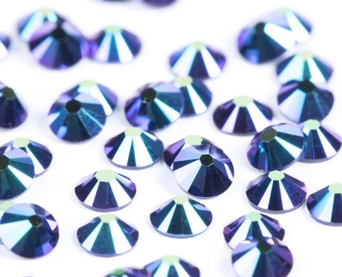 Scarabaeus Green SS9 - 50 pcs- Swarovski Crystals