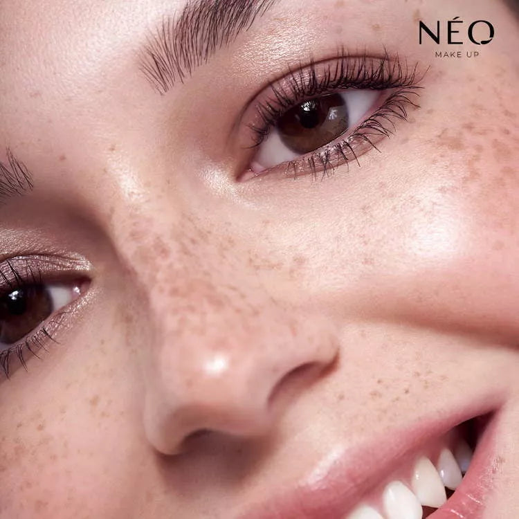 Regenerating Mascara - Oil Mascara: BLACK