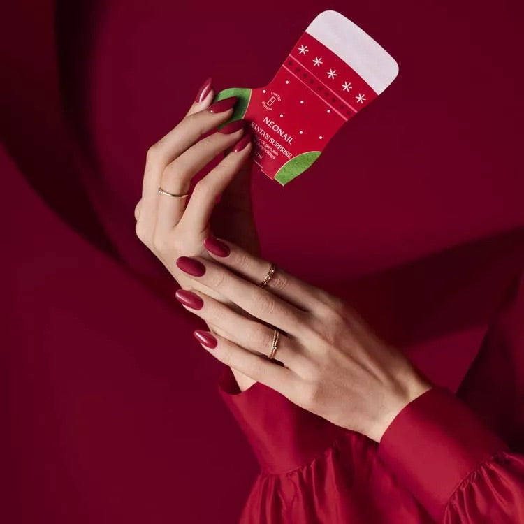 UV gel polish Santa’s Surprise 7,2 ml