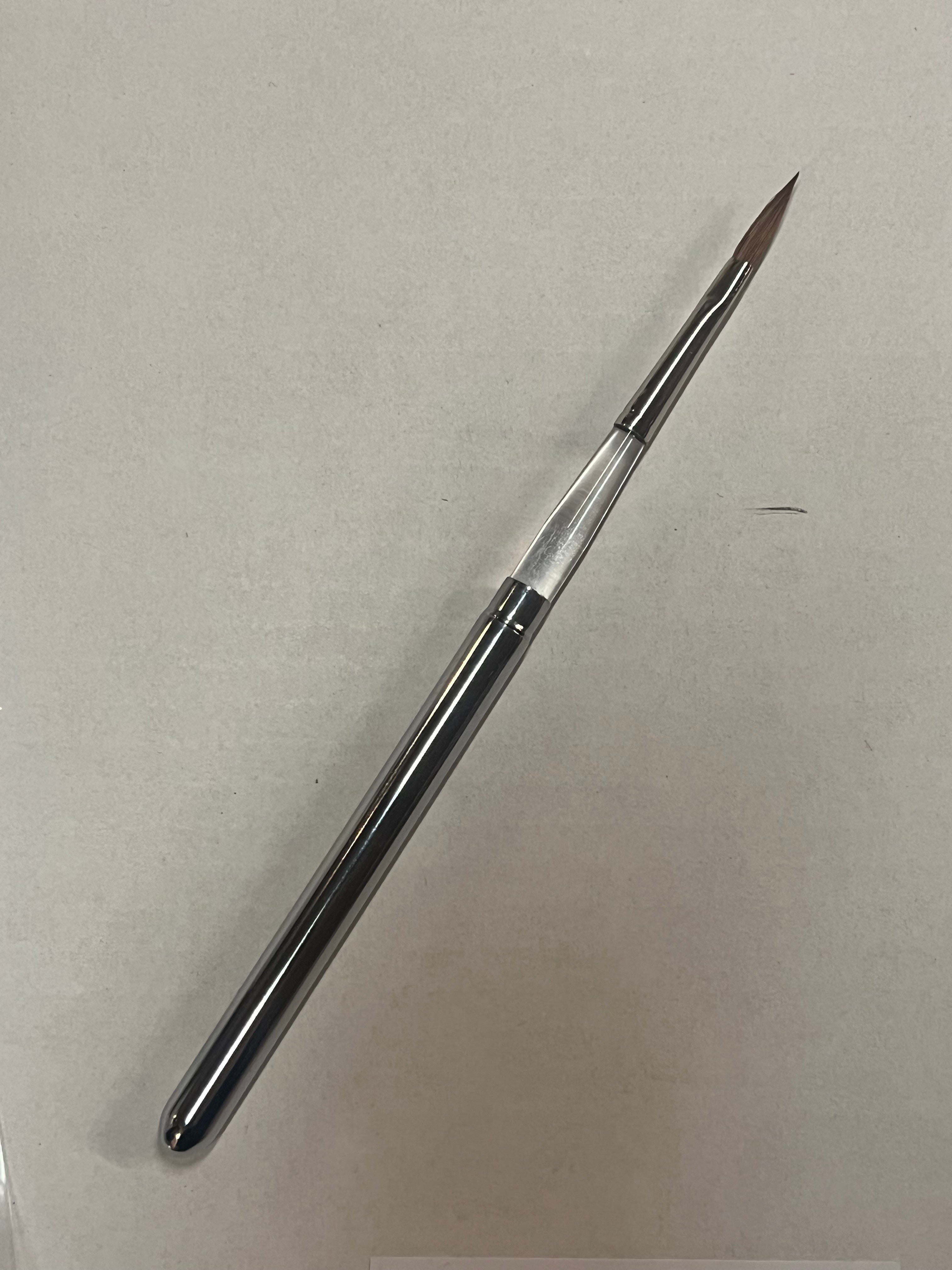 Indigo Brush Oval Excellent No 6