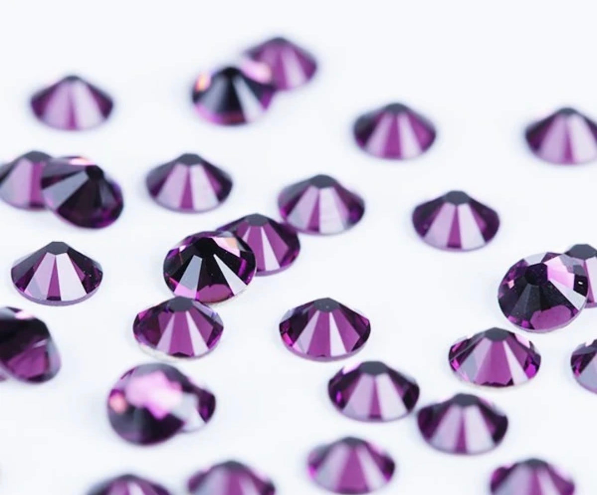 Amethyst SS7 - 50 pcs - Swarovski Crystals