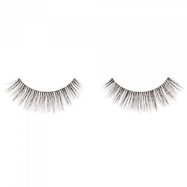 Strip Eyelashes CHIC HAPPENS